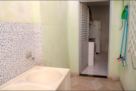 Casa de Condomínio para alugar com 1 quarto, 40m² em Setor Aeroporto, Goiânia
