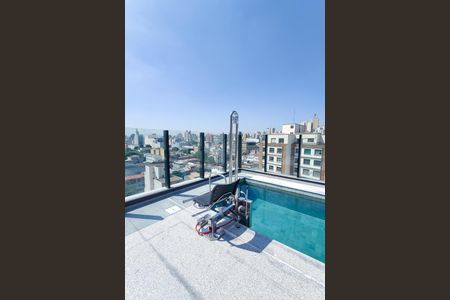 Studio para alugar com 19m², 1 quarto e sem vagaPiscina