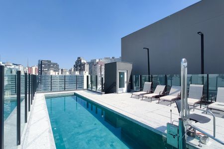 Studio para alugar com 19m², 1 quarto e sem vagaPiscina