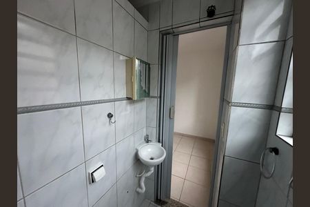 Apartamento para alugar com 55m², 2 quartos e 1 vaga Apartamento para alugar com 55m², 2 quartos e 1 vagaBanheiro