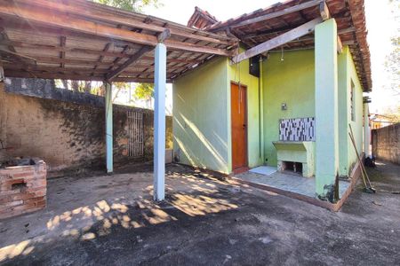 Quintal  de casa à venda com 3 quartos, 295m² em Jardim Indianópolis, Campinas