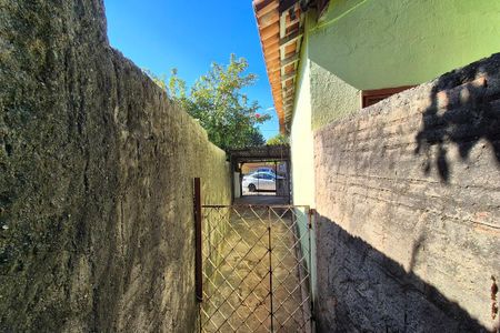 Casa para alugar com 295m², 3 quartos e 2 vagas Casa para alugar com 295m², 3 quartos e 2 vagasCorredor