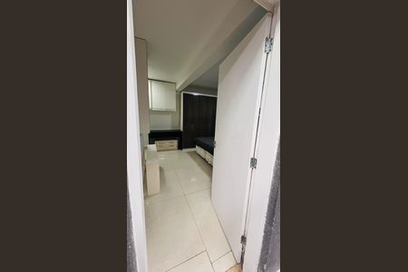 Sala / Quarto de apartamento para alugar com 1 quarto, 30m² em Vila Oratorio, São Paulo