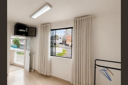 Quarto de casa para alugar com 3 quartos, 200m² em Jardim Imperador (Zona Leste), São Paulo