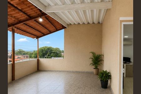 Casa para alugar com 200m², 3 quartos e 3 vagasVaranda