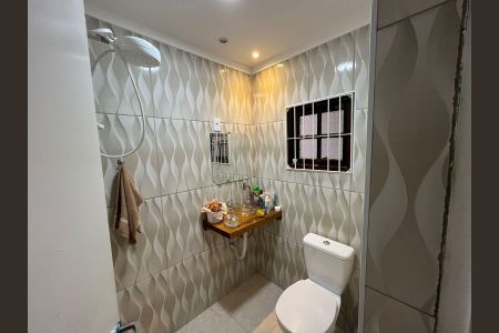 Casa para alugar com 200m², 3 quartos e 3 vagasBanheiro