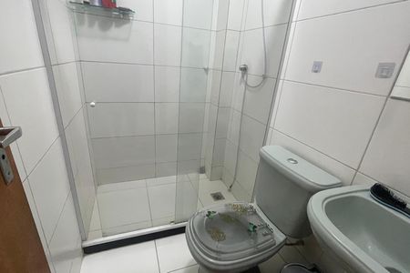 Casa para alugar com 70m², 2 quartos e 2 vagas Casa para alugar com 70m², 2 quartos e 2 vagasBanheiro