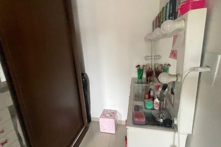 Casa para alugar com 70m², 2 quartos e 2 vagas Casa para alugar com 70m², 2 quartos e 2 vagasGuarda roupa