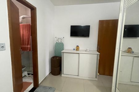 Casa para alugar com 70m², 2 quartos e 2 vagas Casa para alugar com 70m², 2 quartos e 2 vagasQuarto