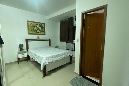 Quarto de casa para alugar com 2 quartos, 70m² em Jardim Portugal, Duque de Caxias