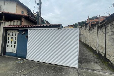 Fachada de casa para alugar com 2 quartos, 70m² em Jardim Portugal, Duque de Caxias