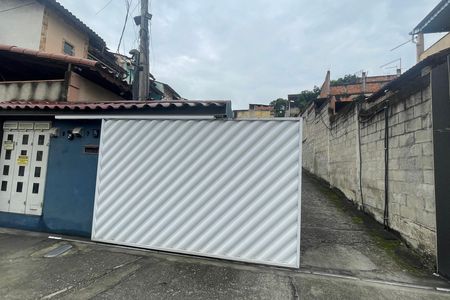 Casa para alugar com 70m², 2 quartos e 2 vagas Casa para alugar com 70m², 2 quartos e 2 vagasFachada