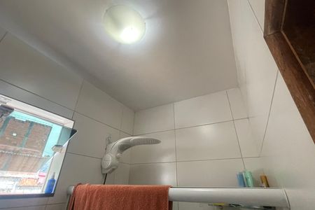 Casa para alugar com 70m², 2 quartos e 2 vagas Casa para alugar com 70m², 2 quartos e 2 vagasBanheiro
