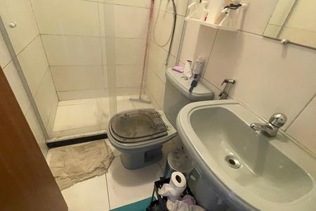 Casa para alugar com 70m², 2 quartos e 2 vagas Casa para alugar com 70m², 2 quartos e 2 vagasBanheiro 2