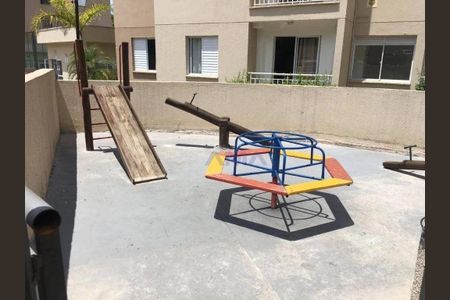 Área externa de apartamento para alugar com 3 quartos, 55m² em Jardim Isis, Cotia