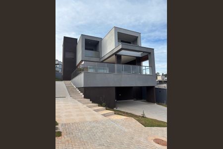 Casa de condomínio à venda com 417m², 4 quartos e 4 vagas