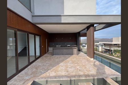 Casa de condomínio à venda com 417m², 4 quartos e 4 vagas