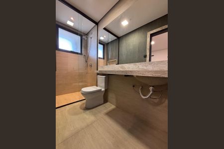 Casa de condomínio à venda com 417m², 4 quartos e 4 vagas