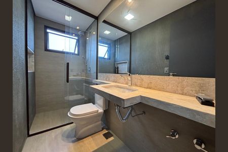 Casa de condomínio à venda com 417m², 4 quartos e 4 vagas
