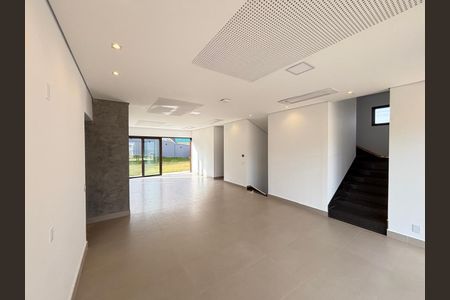 Casa de condomínio à venda com 417m², 4 quartos e 4 vagas