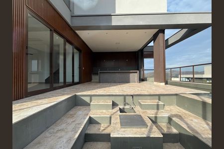 Casa de condomínio à venda com 417m², 4 quartos e 4 vagas