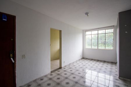 Sala de apartamento para alugar com 2 quartos, 63m² em Jardim Alcântara, São Gonçalo