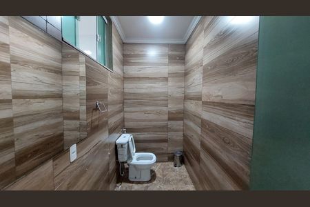 Lavabo de casa para alugar com 3 quartos, 300m² em Olinda, Nilópolis
