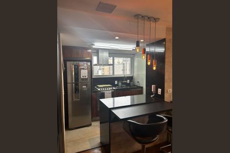 Apartamento para alugar com 630m², 2 quartos e 2 vagas Apartamento para alugar com 630m², 2 quartos e 2 vagasCozinha