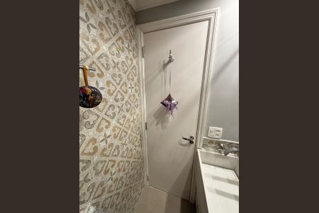 Apartamento para alugar com 630m², 2 quartos e 2 vagas Apartamento para alugar com 630m², 2 quartos e 2 vagasBanheiro