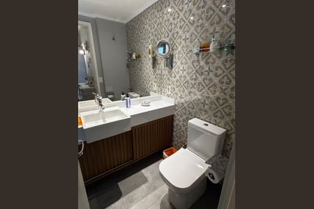 Apartamento para alugar com 630m², 2 quartos e 2 vagas Apartamento para alugar com 630m², 2 quartos e 2 vagasBanheiro