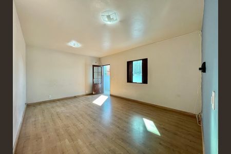 Apartamento para alugar com 200m², 3 quartos e sem vaga