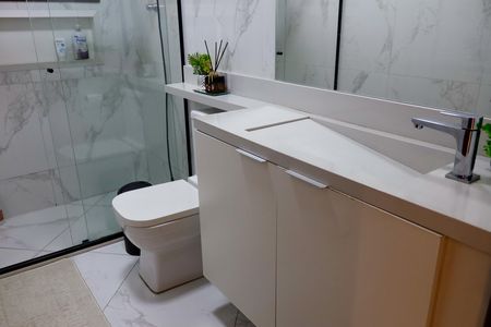 Casa à venda com 289m², 3 quartos e 4 vagas Casa à venda com 289m², 3 quartos e 4 vagasBanheiro