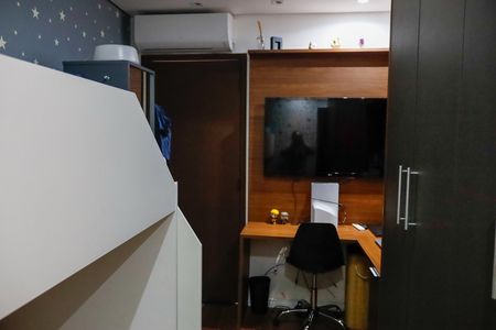 Casa à venda com 289m², 3 quartos e 4 vagas Casa à venda com 289m², 3 quartos e 4 vagasQuarto 2