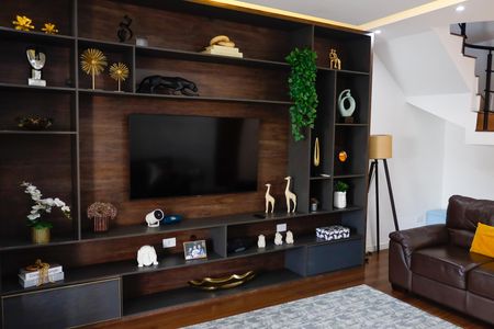 Casa à venda com 289m², 3 quartos e 4 vagas Casa à venda com 289m², 3 quartos e 4 vagassala