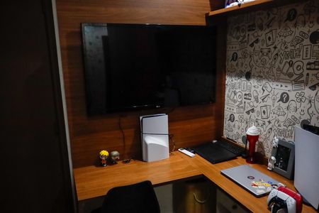 Casa à venda com 289m², 3 quartos e 4 vagas Casa à venda com 289m², 3 quartos e 4 vagasQuarto 2
