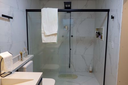 Casa à venda com 289m², 3 quartos e 4 vagas Casa à venda com 289m², 3 quartos e 4 vagasBanheiro da Suíte 3