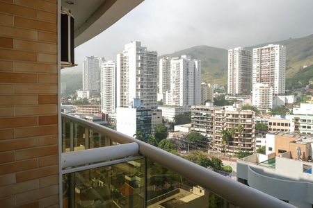Studio para alugar com 40m², 1 quarto e 1 vagaVaranda