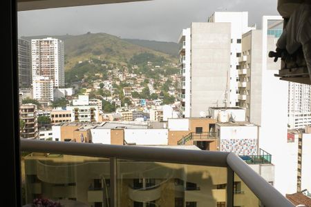 Varanda de kitnet/studio para alugar com 1 quarto, 40m² em Centro, Nova Iguaçu