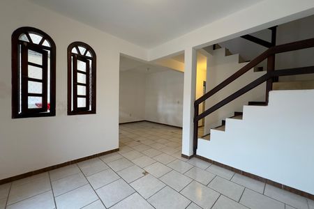 Sobrado de casa de condomínio à venda com 3 quartos, 94m² em Tingui, Curitiba