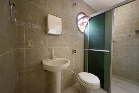 Casa de condomínio à venda com 94m², 3 quartos e 2 vagasBanheiro
