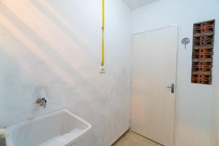 Casa para alugar com 42m², 1 quarto e sem vaga Casa para alugar com 42m², 1 quarto e sem vagaLavanderia