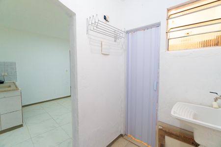 Casa para alugar com 42m², 1 quarto e sem vaga Casa para alugar com 42m², 1 quarto e sem vagaLavanderia