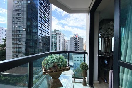 Varanda da Sala de apartamento para alugar com 1 quarto, 45m² em Funcionários, Belo Horizonte
