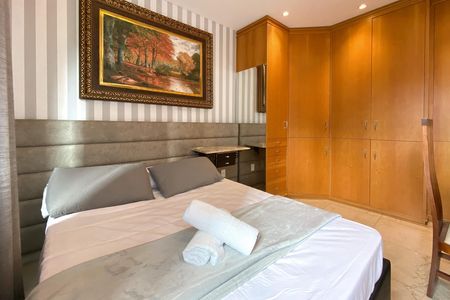 Quarto de apartamento para alugar com 1 quarto, 45m² em Funcionários, Belo Horizonte
