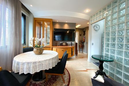 Sala de apartamento para alugar com 1 quarto, 45m² em Funcionários, Belo Horizonte