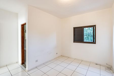 Suíte de casa para alugar com 1 quarto, 35m² em Vila Santo Estefano, São Paulo