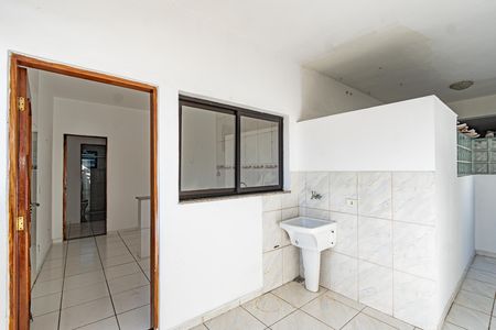 Área de Serviço de casa para alugar com 1 quarto, 35m² em Vila Santo Estefano, São Paulo