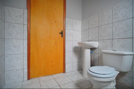 Banheiro de apartamento à venda com 2 quartos, 46m² em Campina, São Leopoldo