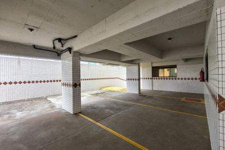 Apartamento para alugar com 60m², 1 quarto e 1 vaga Apartamento para alugar com 60m², 1 quarto e 1 vagaGaragem