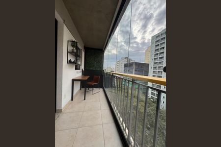Studio para alugar com 33m², 1 quarto e sem vagaVaranda